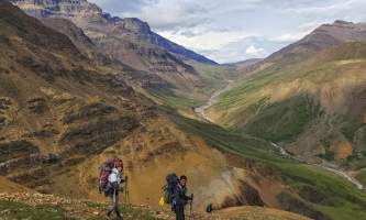 Backpackers about to start the Goat Trail Anya Voskresensky