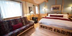 Tonglen Lake Lodge